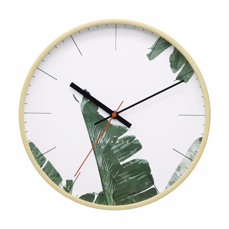 Nordic style green leaves design round plastic wall clock for hot selling